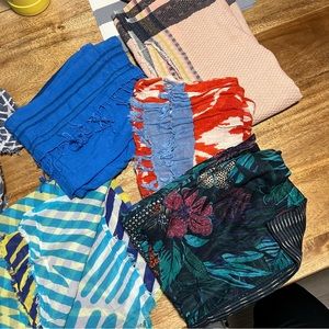 Set of 5 light weight scarfs